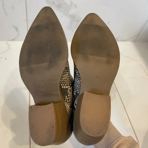 Universal Thread | Neutral Colour Snake Print Booties With Small Wedge Heel - Picture 13 of 16